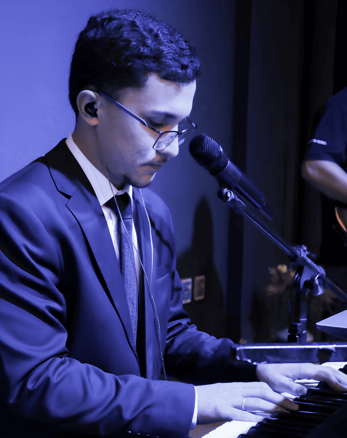 Líder do naipe de bateristas e tecladistas